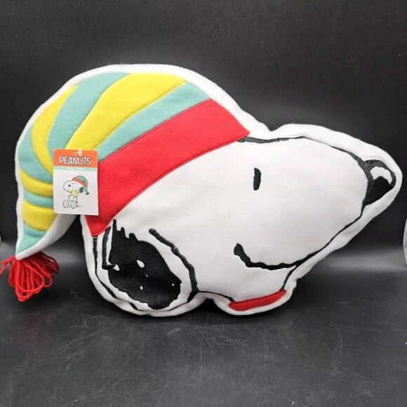 Peanuts Snoopy Dog In Winter Hat Christmas Toss Accent Pillow Pair NWT Dan Dee - Picture 2 of 11
